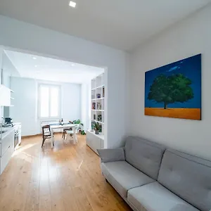 Delizioso Trilocale Nel Cuore Di Firenze! , Florence Italy