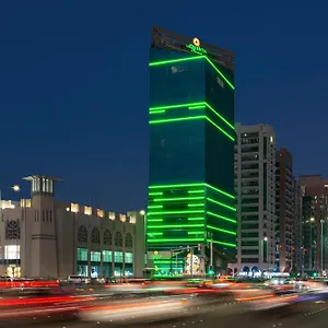 Отель La Quinta By Wyndham Al Wahda