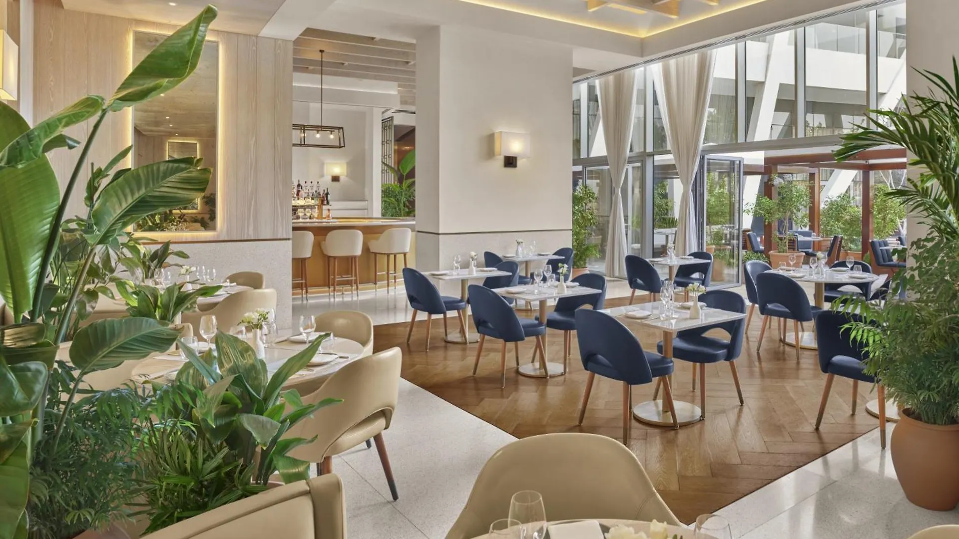 The Abu Dhabi Edition 5*,  Birleşik Arap Emirlikleri